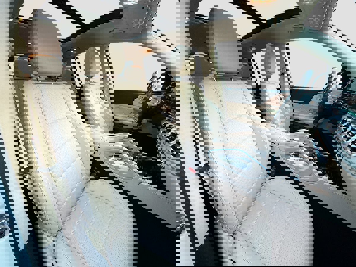 Used 2023 Mercedes-Benz GLS 450 4MATIC image 31