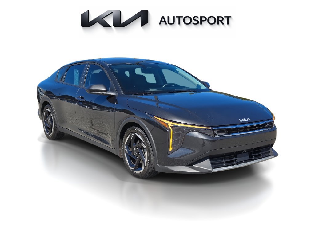 Certified 2025 Kia K4 GT-Line Turbo FWD image 3