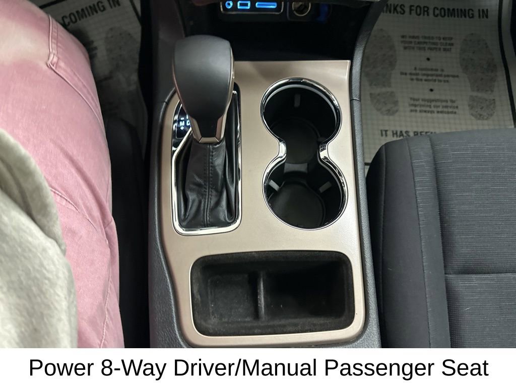 Used 2017 Jeep Grand Cherokee Laredo w/ Quick Order Package 23E image 43