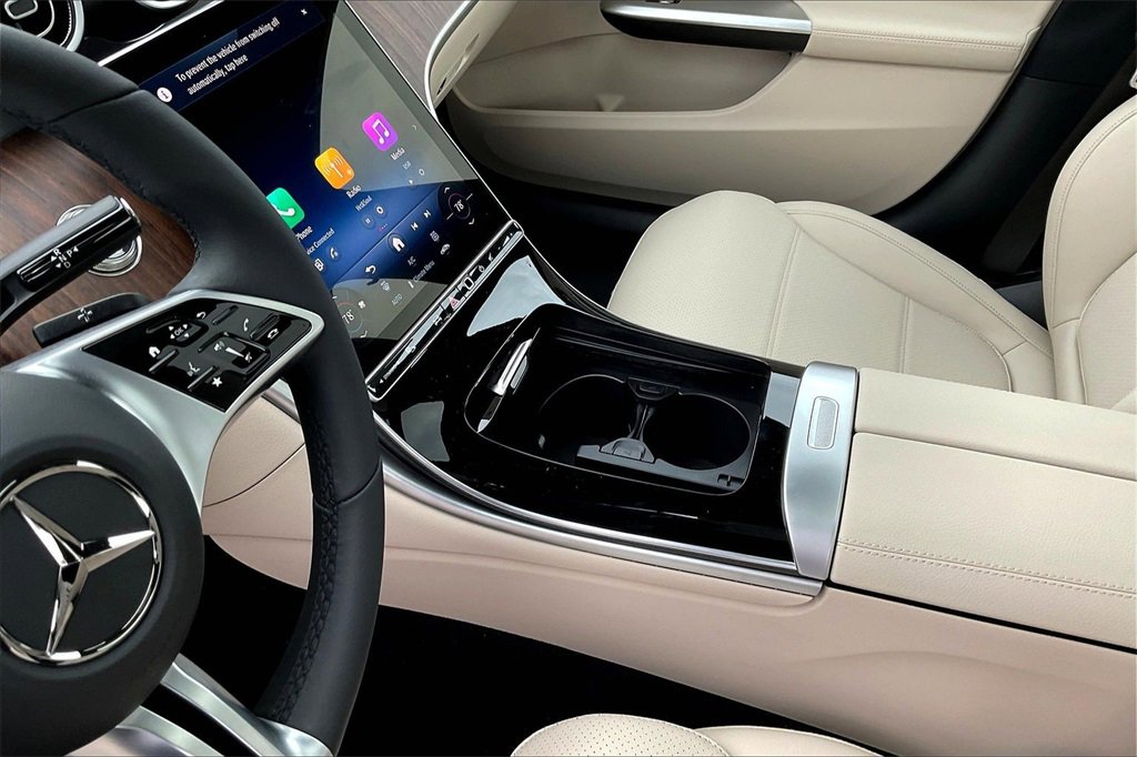 New 2026 Mercedes-Benz C 300 4MATIC Sedan image 8