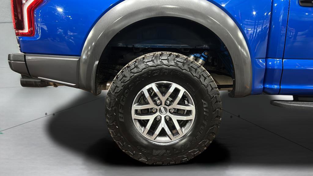 Used 2017 Ford F150 Raptor w/ Equipment Group 801A Mid image 35