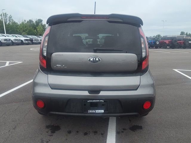 Used 2017 Kia Soul FWD image 9