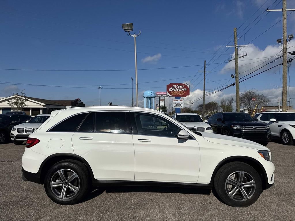 Used 2018 Mercedes-Benz GLC 300 w/ Premium Package image 10