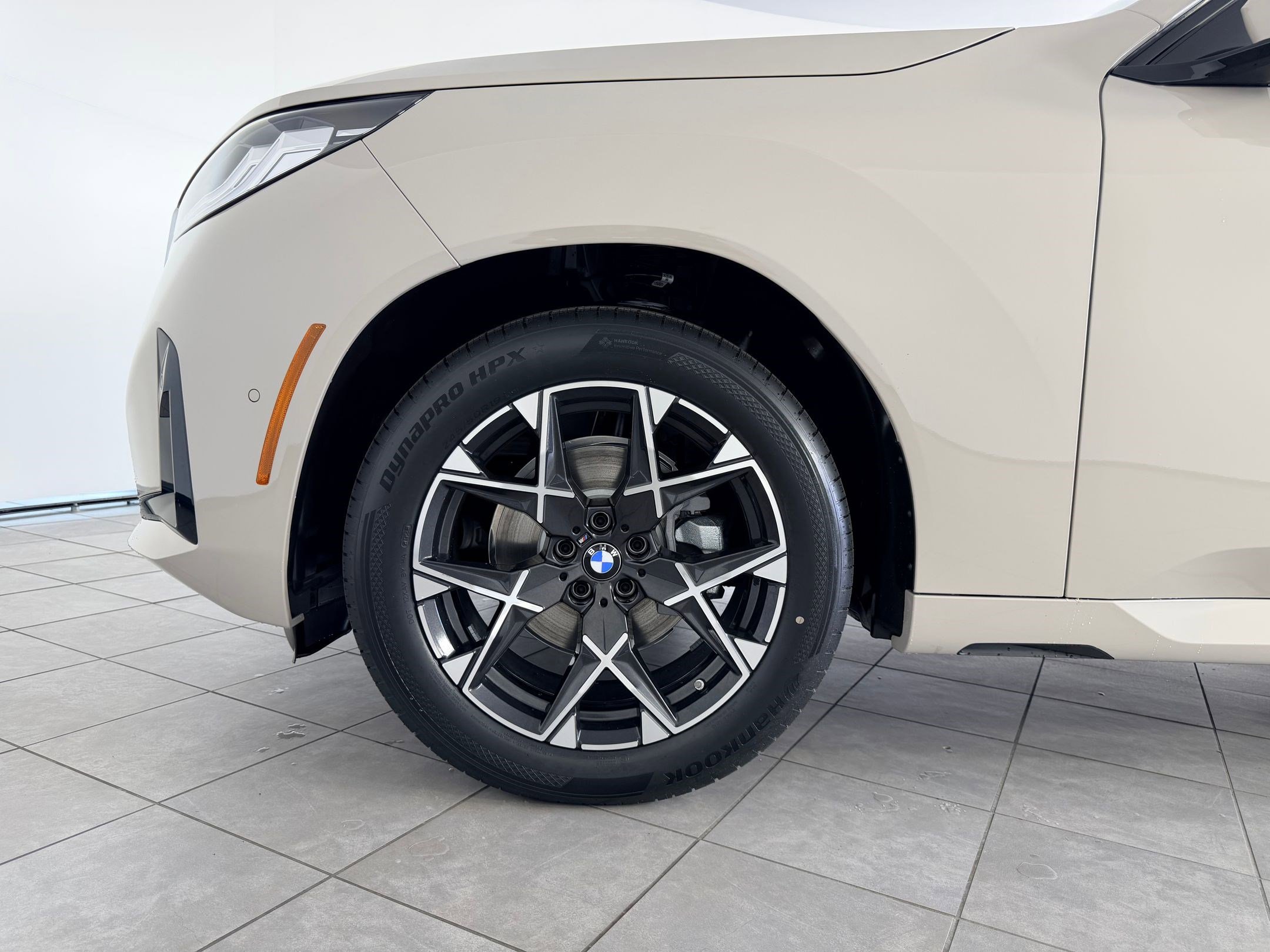 New 2026 BMW X3 xDrive30 w/ M Sport Package AWD/4WD image 11