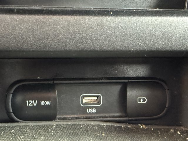 Used 2024 Kia Forte LXS w/ LXS Technology Package FWD image 20