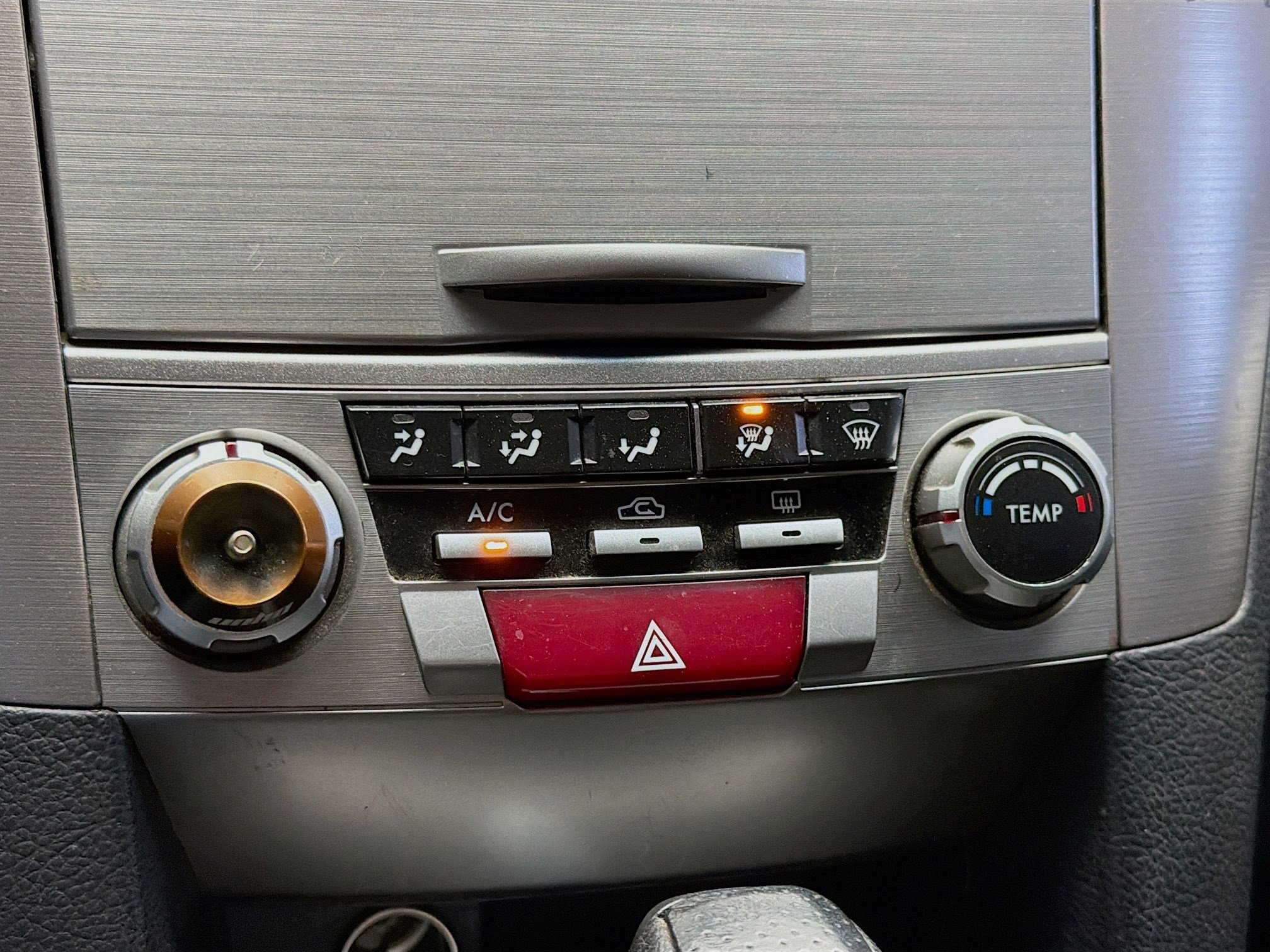 Used 2012 Subaru Outback 2.5i Premium w/ Popular Pkg 1B image 10