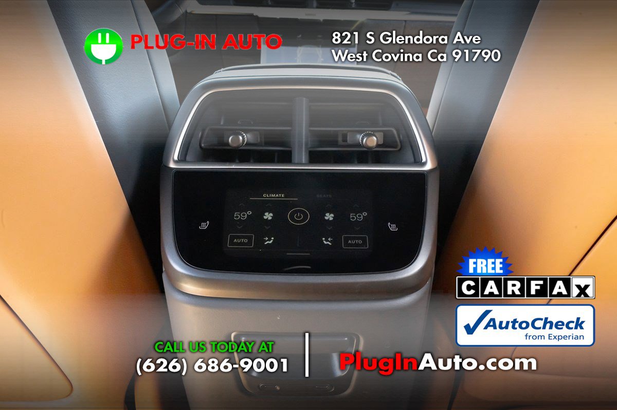 Used 2024 Lucid Air Touring AWD/4WD image 14