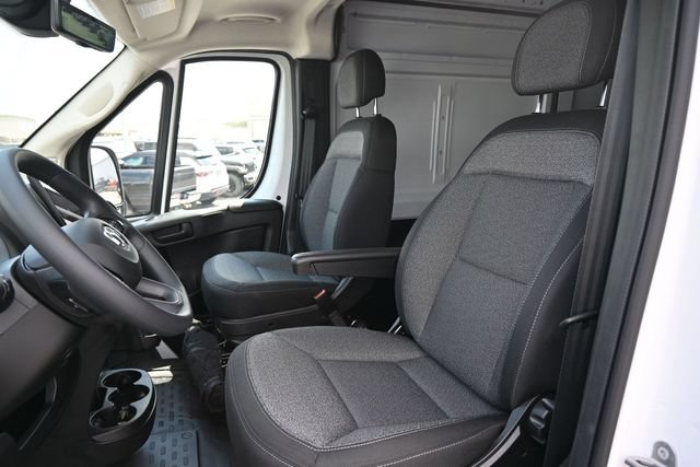 New 2026 RAM ProMaster 3500 w/ Premium Convenience Group FWD image 14