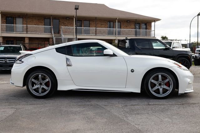 Used 2020 Nissan 370Z NISMO image 18