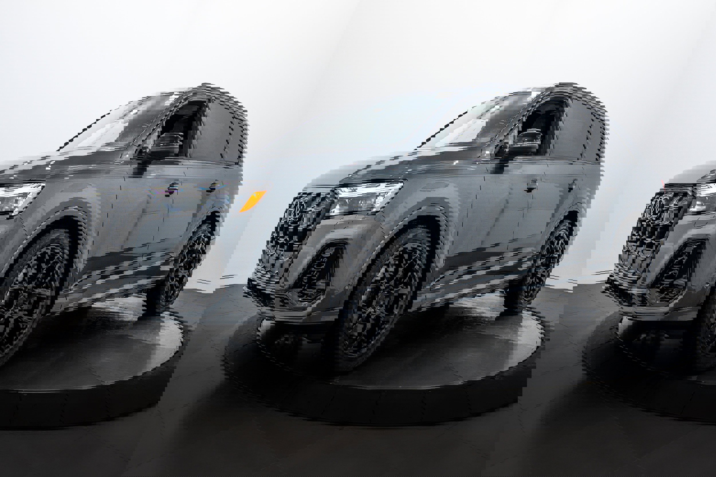 New 2026 Audi SQ7 Prestige image 7