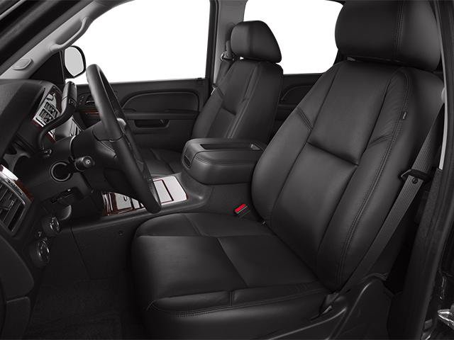 Used 2014 Chevrolet Suburban LT RWD image 34