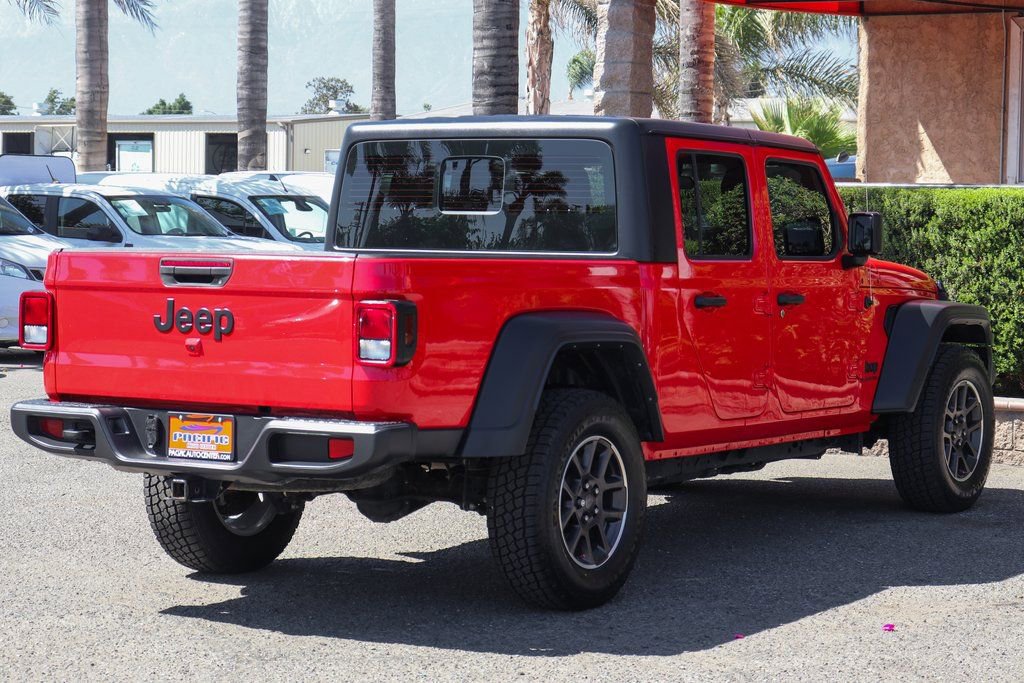 Used 2022 Jeep Gladiator Sport image 10