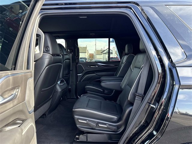 Certified 2023 Cadillac Escalade Sport w/ Touring Package image 13