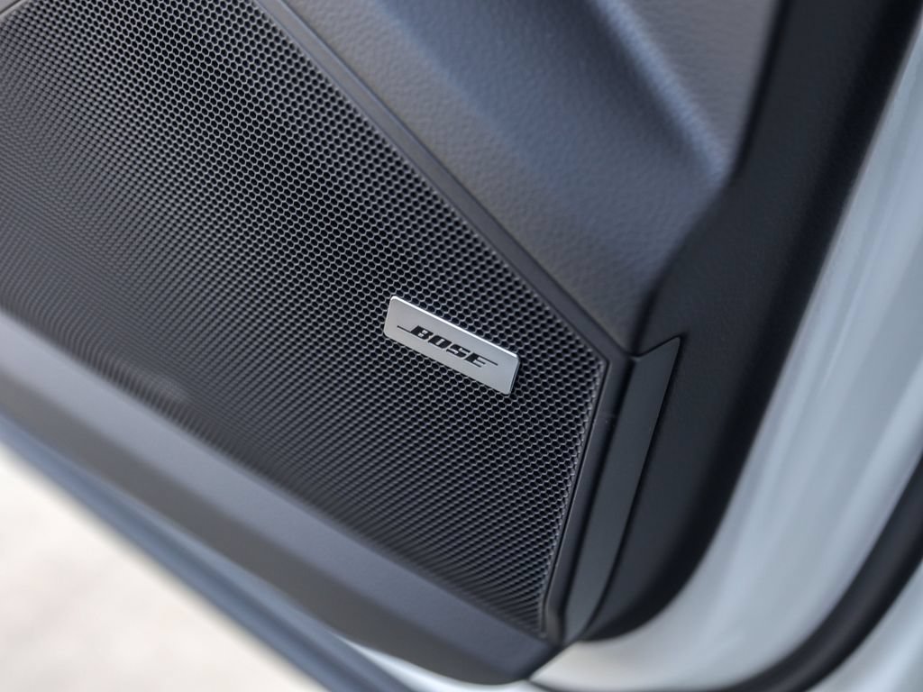 New 2026 Porsche Cayenne Coupe AWD/4WD image 27