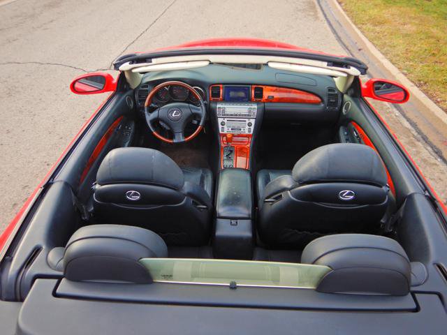 Used 2005 Lexus SC 430 Convertible image 22
