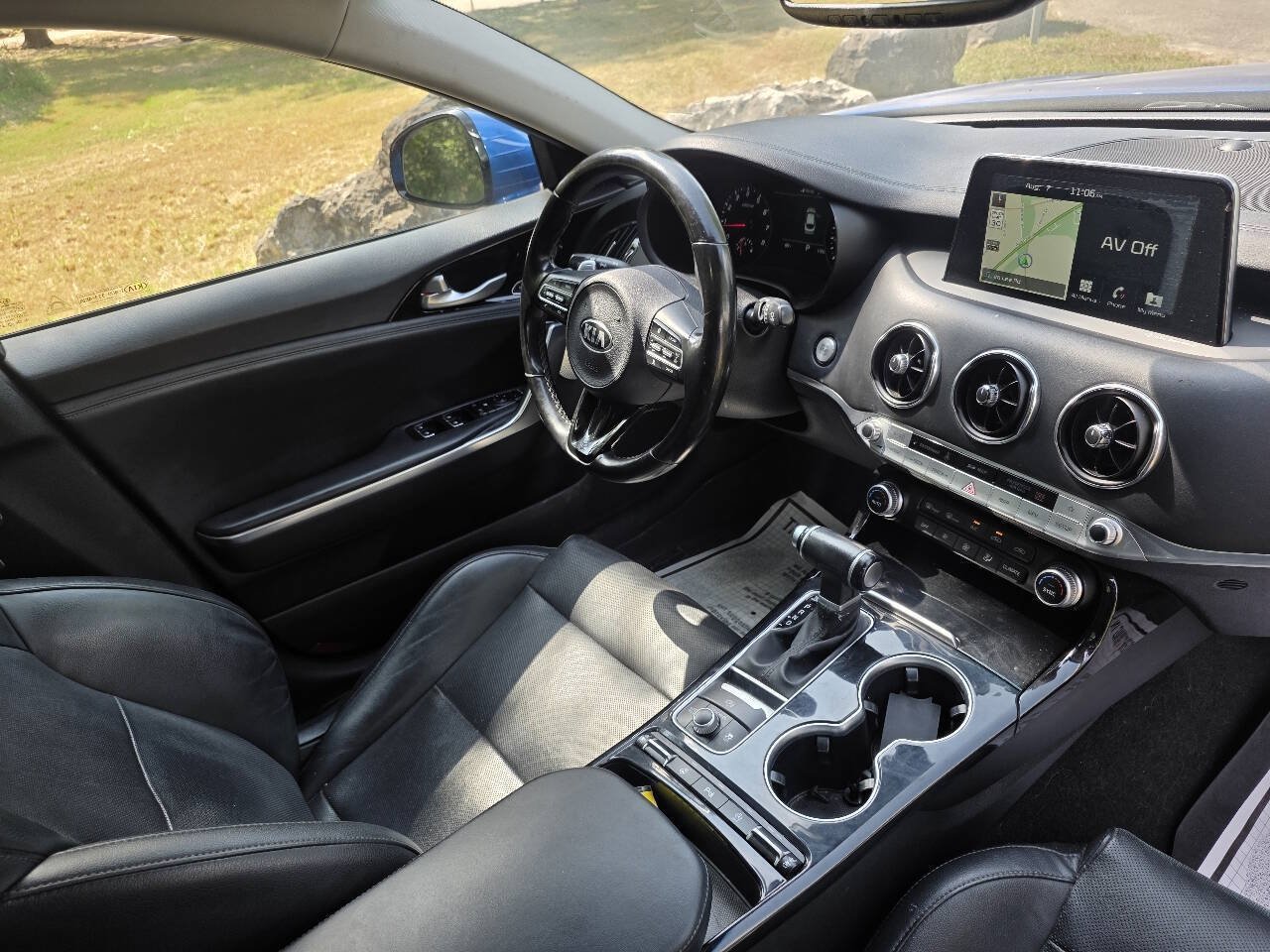 Used 2019 Kia Stinger Premium AWD/4WD image 31