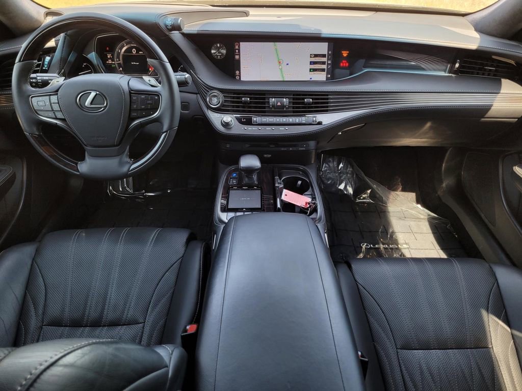 Used 2018 Lexus LS 500 w/ Luxury Package image 17