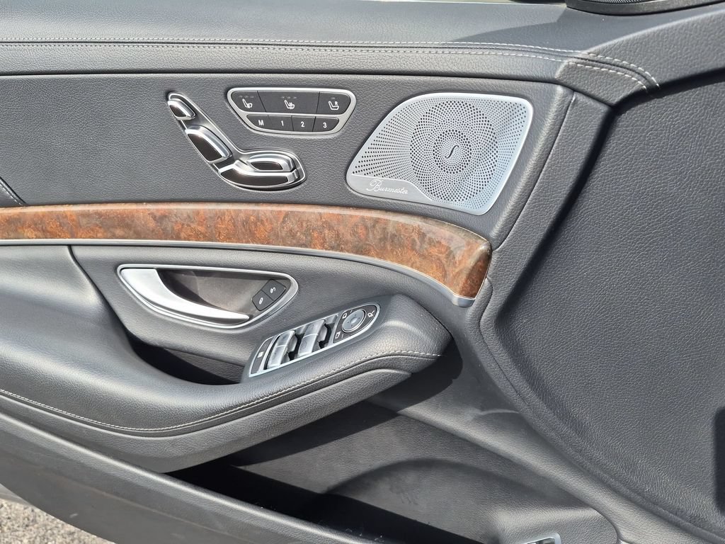Used 2014 Mercedes-Benz S 550 Sedan image 15