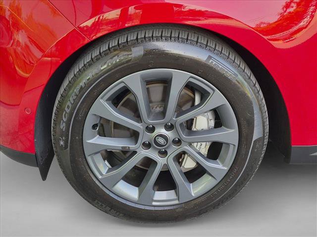 Certified 2025 Land Rover Range Rover Sport AWD/4WD image 25
