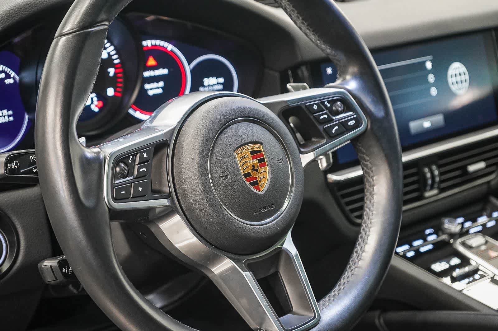 Used 2022 Porsche Cayenne AWD/4WD image 21