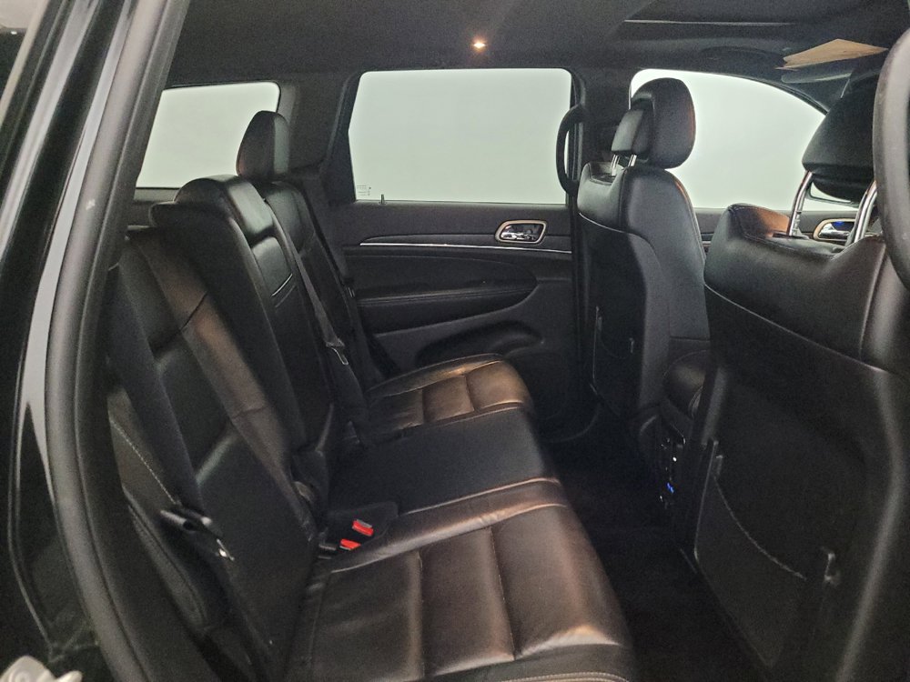 Used 2017 Jeep Grand Cherokee Limited AWD/4WD image 19