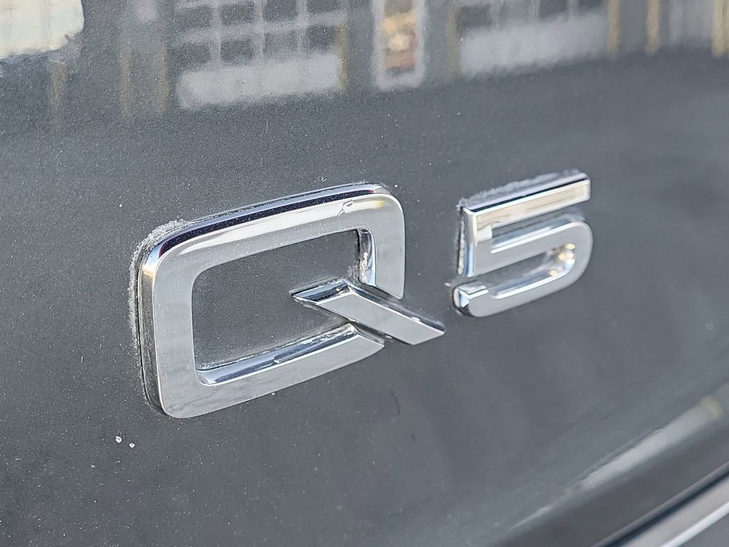 Used 2020 Audi Q5 2.0T Premium Plus w/ Premium Plus Package AWD/4WD image 15