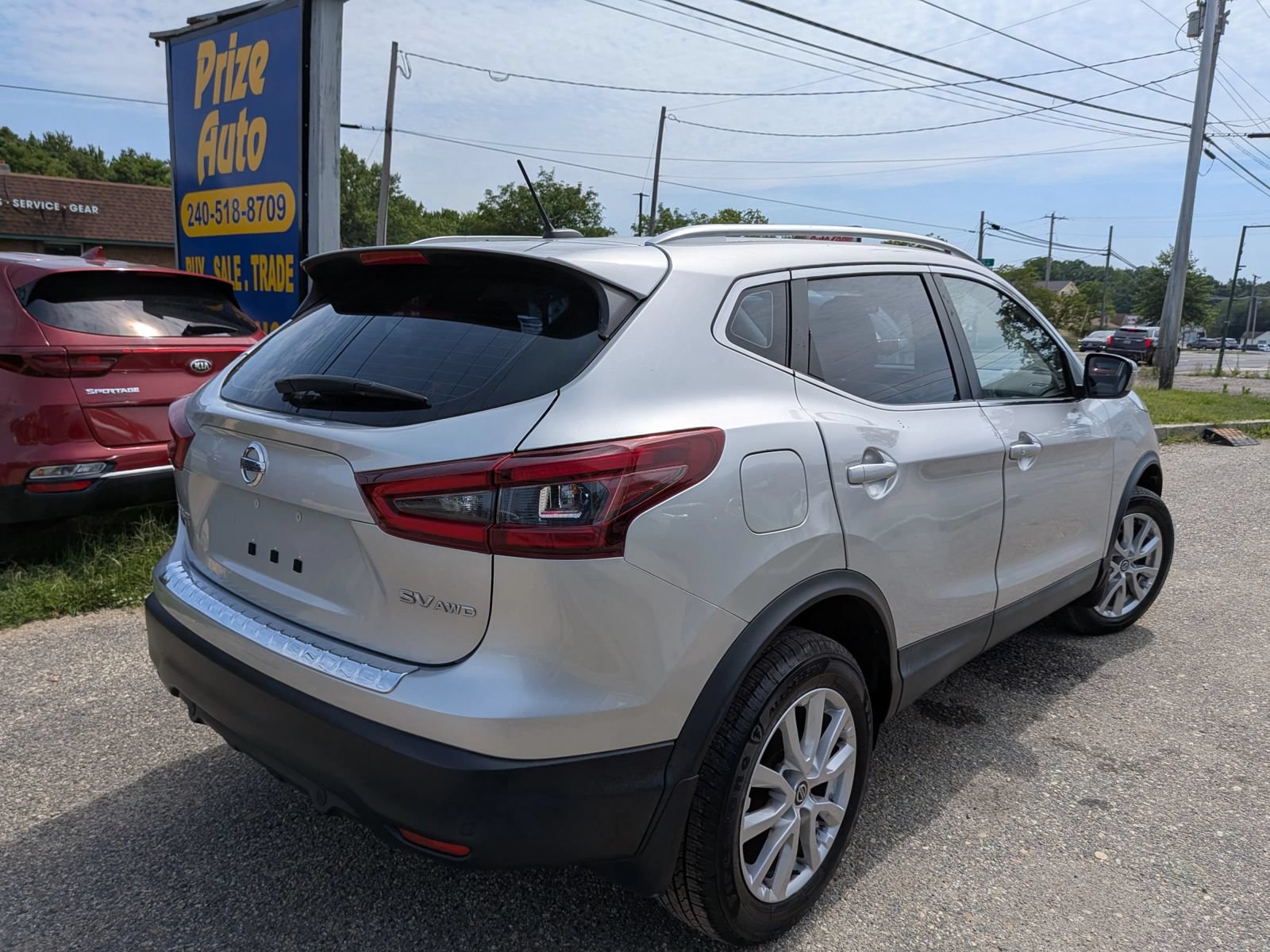 Used 2020 Nissan Rogue Sport SV w/ All-Weather Package AWD/4WD image 6