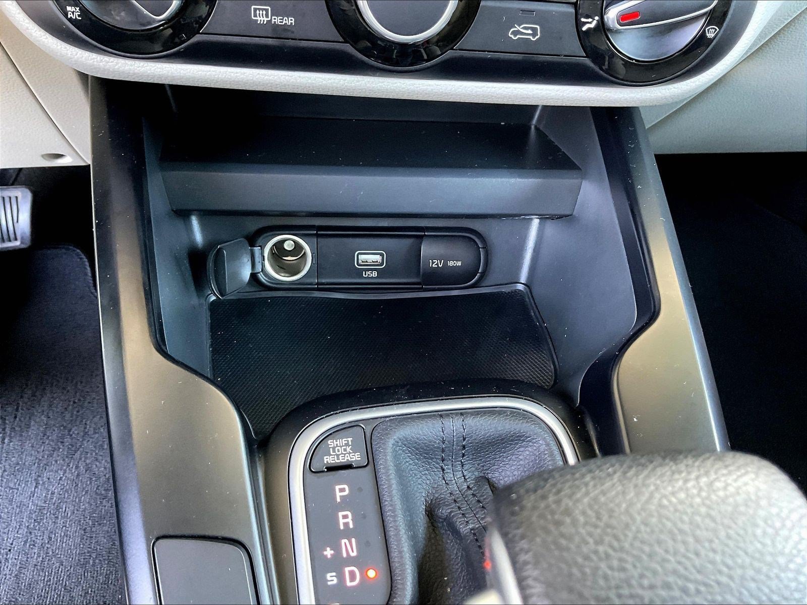 Used 2020 Kia Soul S FWD image 14
