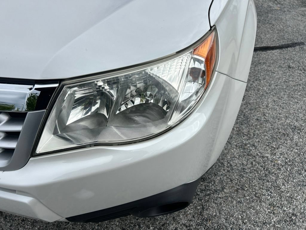 Used 2013 Subaru Forester 2.5X Premium AWD/4WD image 18