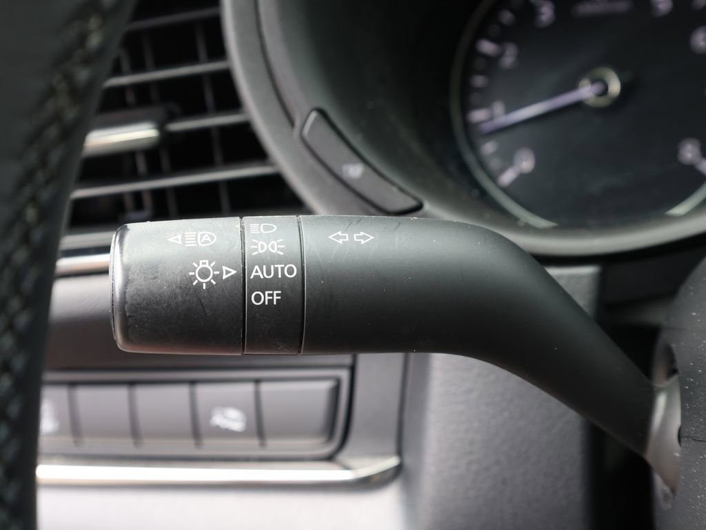 Certified 2023 MAZDA CX-30 AWD 2.5 S w/ Preferred Package image 37