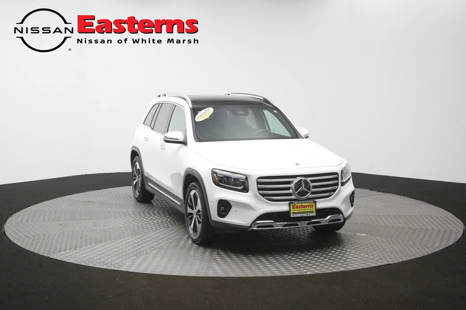 Used 2025 Mercedes-Benz GLB 250 w/ Exclusive Package image 53