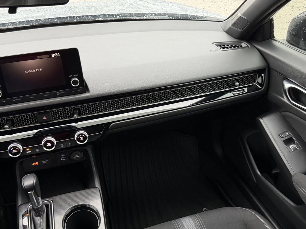 Used 2022 Honda Civic Sport image 16