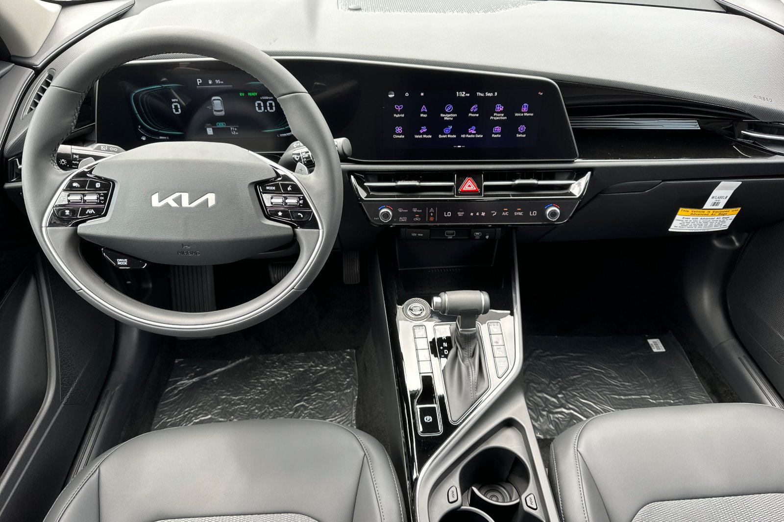 New 2026 Kia Niro EX FWD image 13