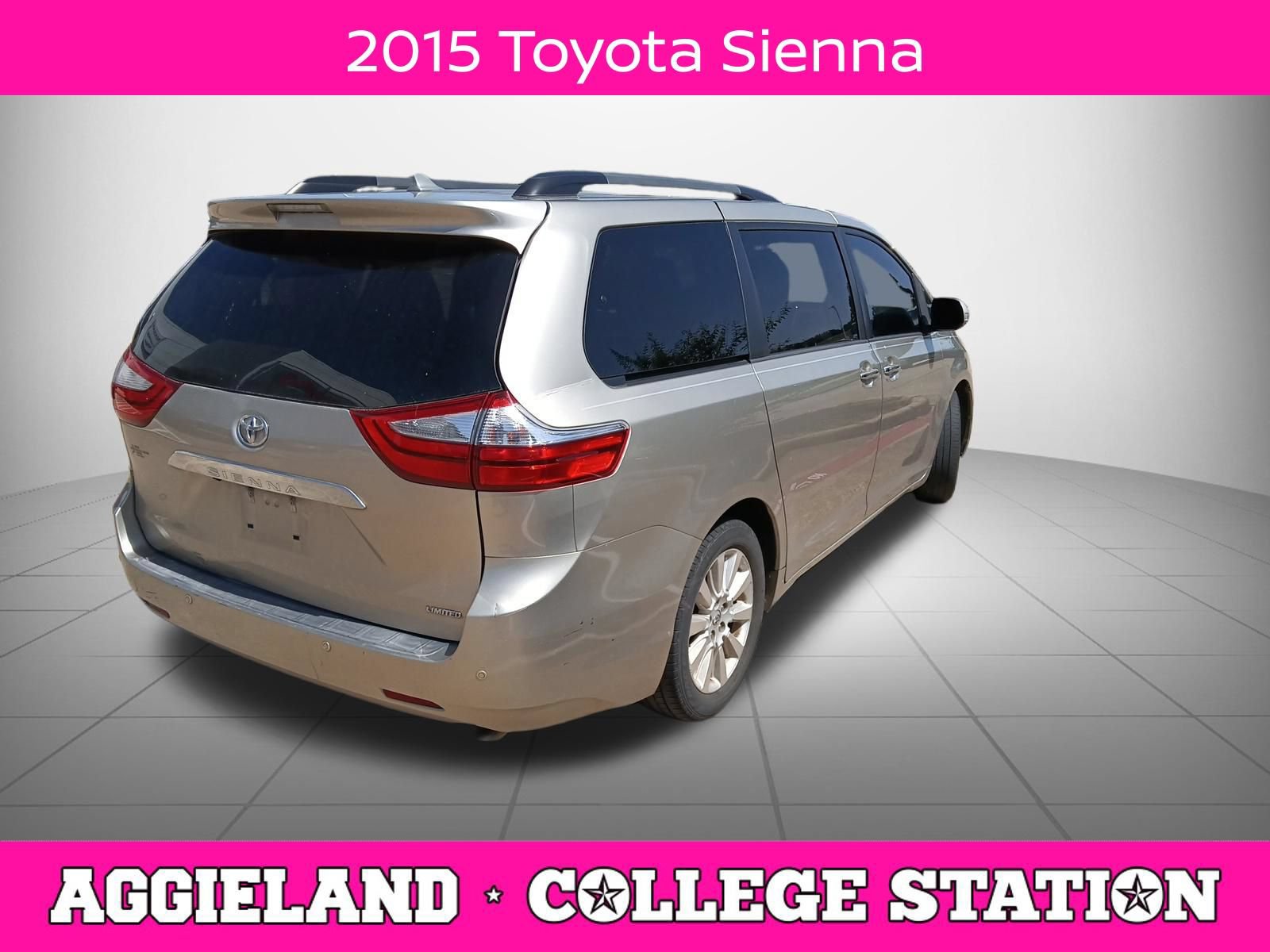 Used 2015 Toyota Sienna Limited Premium FWD image 2