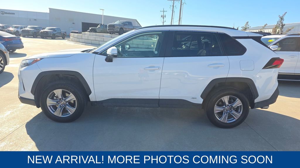 Used 2025 Toyota RAV4 XLE video 2