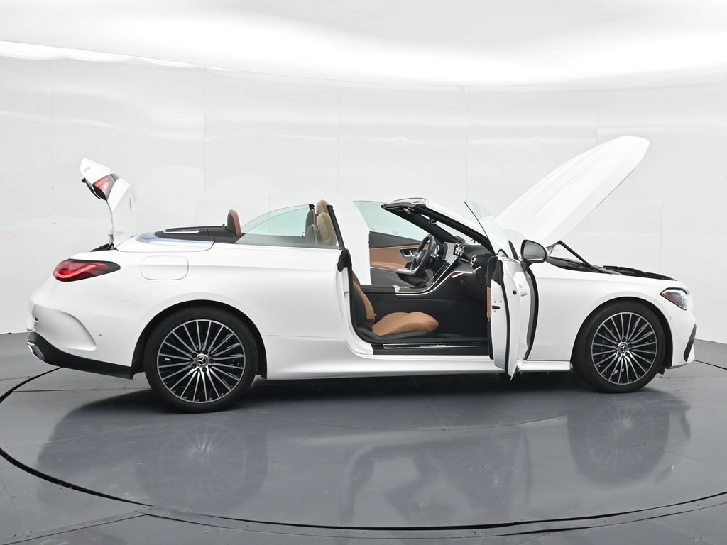 Used 2024 Mercedes-Benz CLE 300 4MATIC Cabriolet image 20