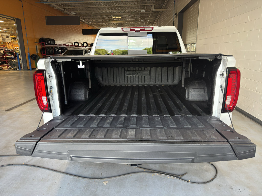 Used 2025 GMC Sierra 1500 Denali Ultimate AWD/4WD image 21
