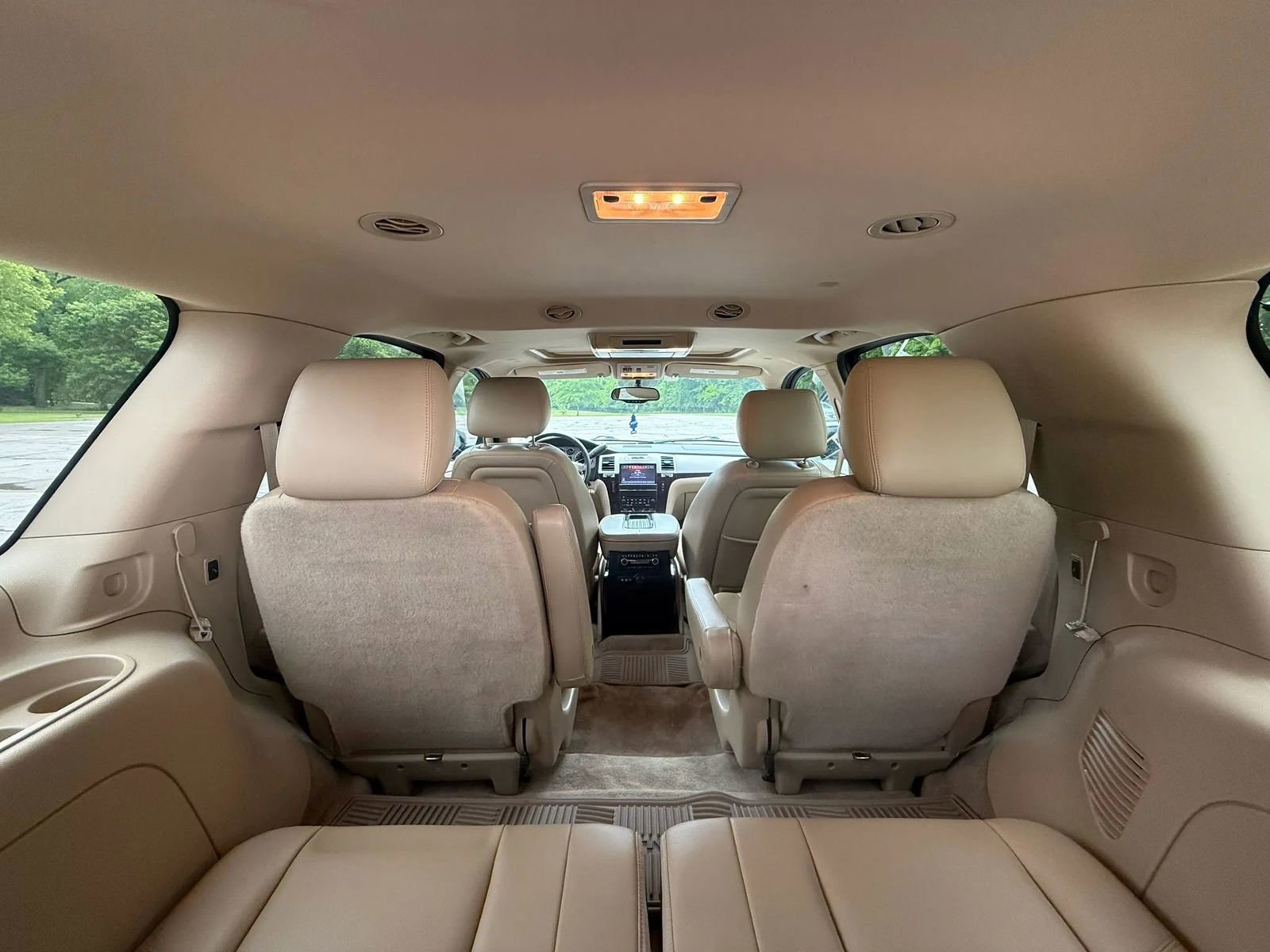 Used 2013 Cadillac Escalade Luxury RWD image 15