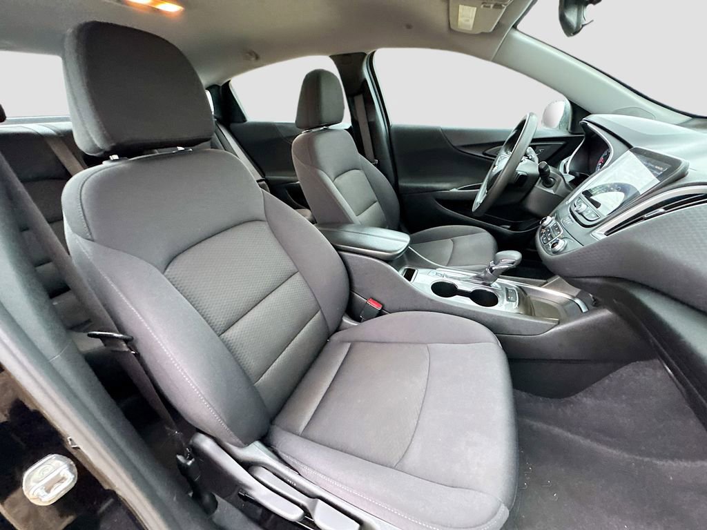 Used 2024 Chevrolet Malibu LT image 26