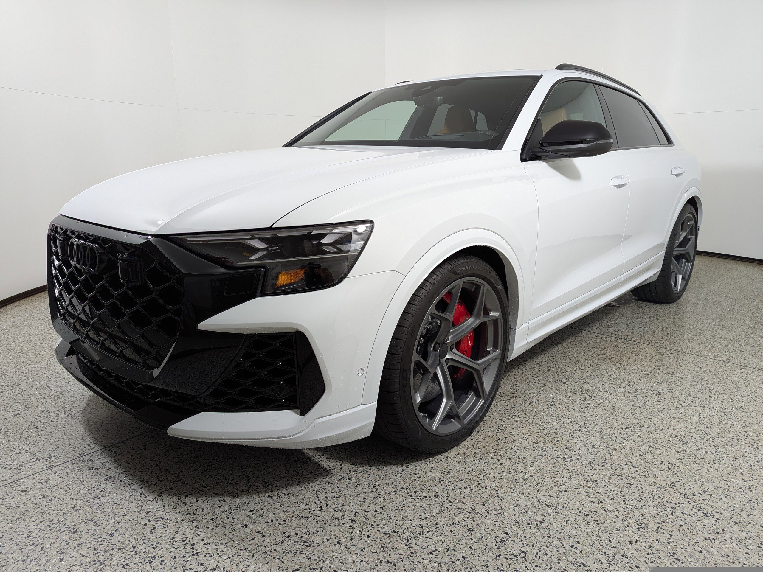 New 2026 Audi RS Q8 performance image 3