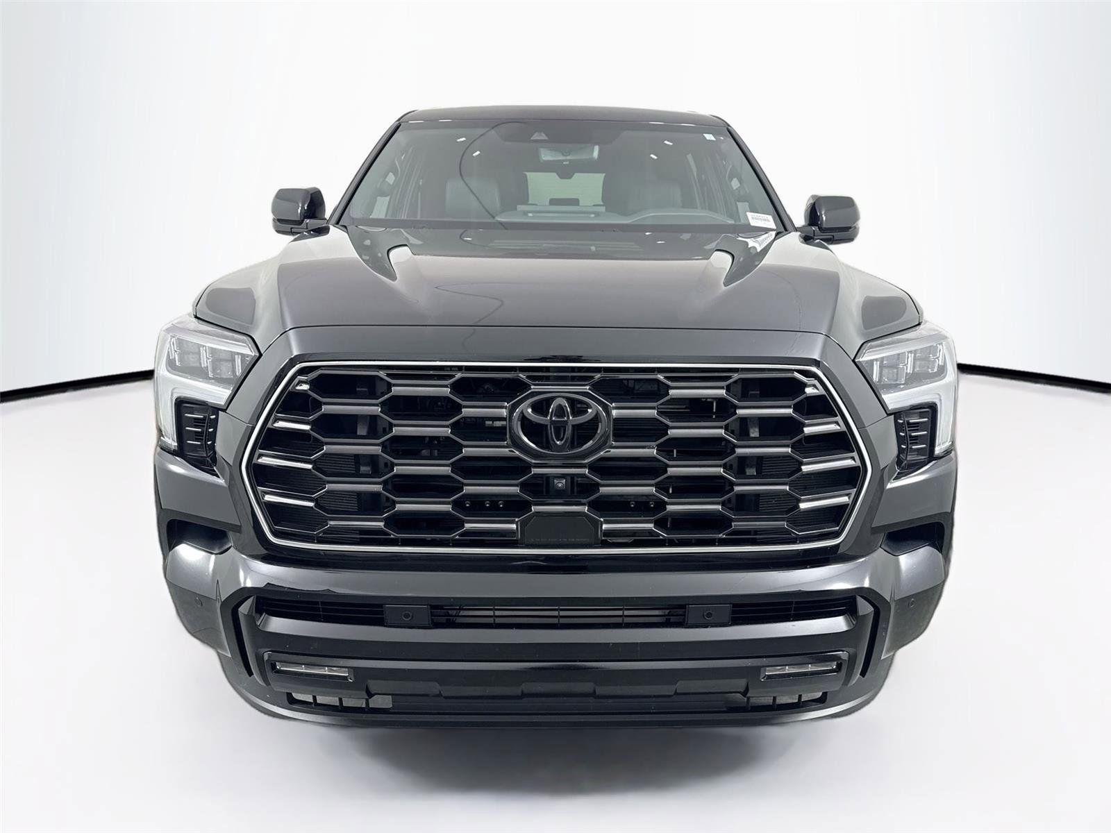 Certified 2025 Toyota Sequoia Platinum image 3