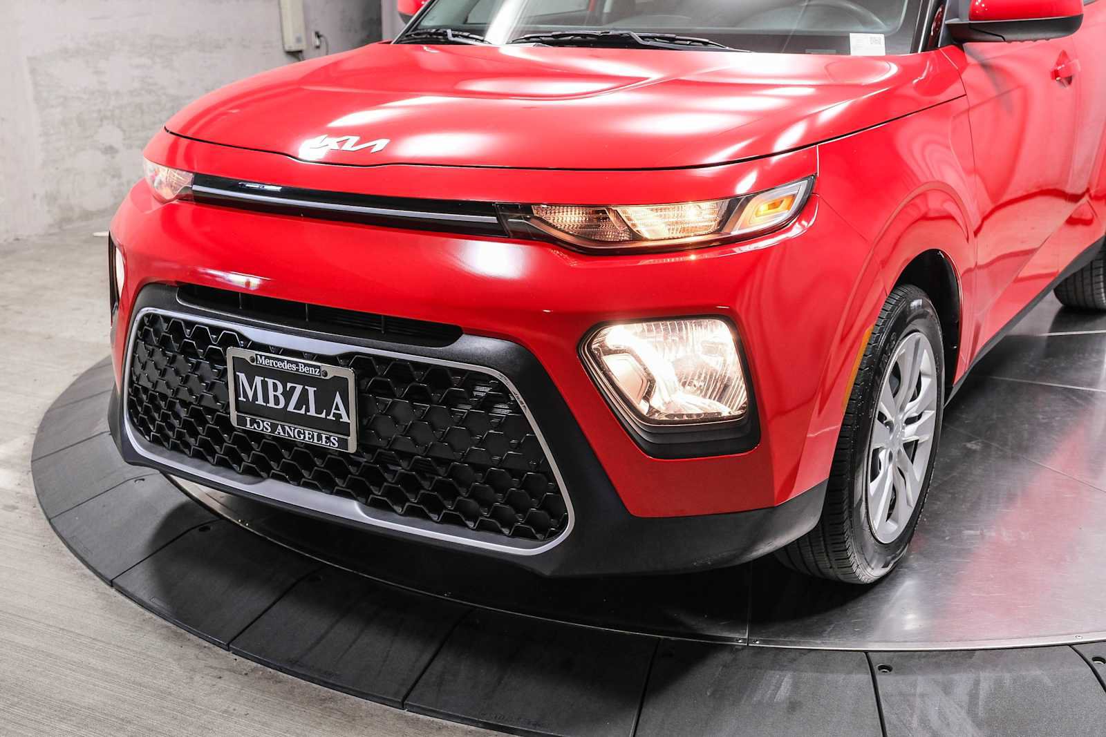 Used 2022 Kia Soul LX FWD image 11
