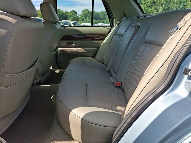 Used 2008 Mercury Grand Marquis GS RWD image 18