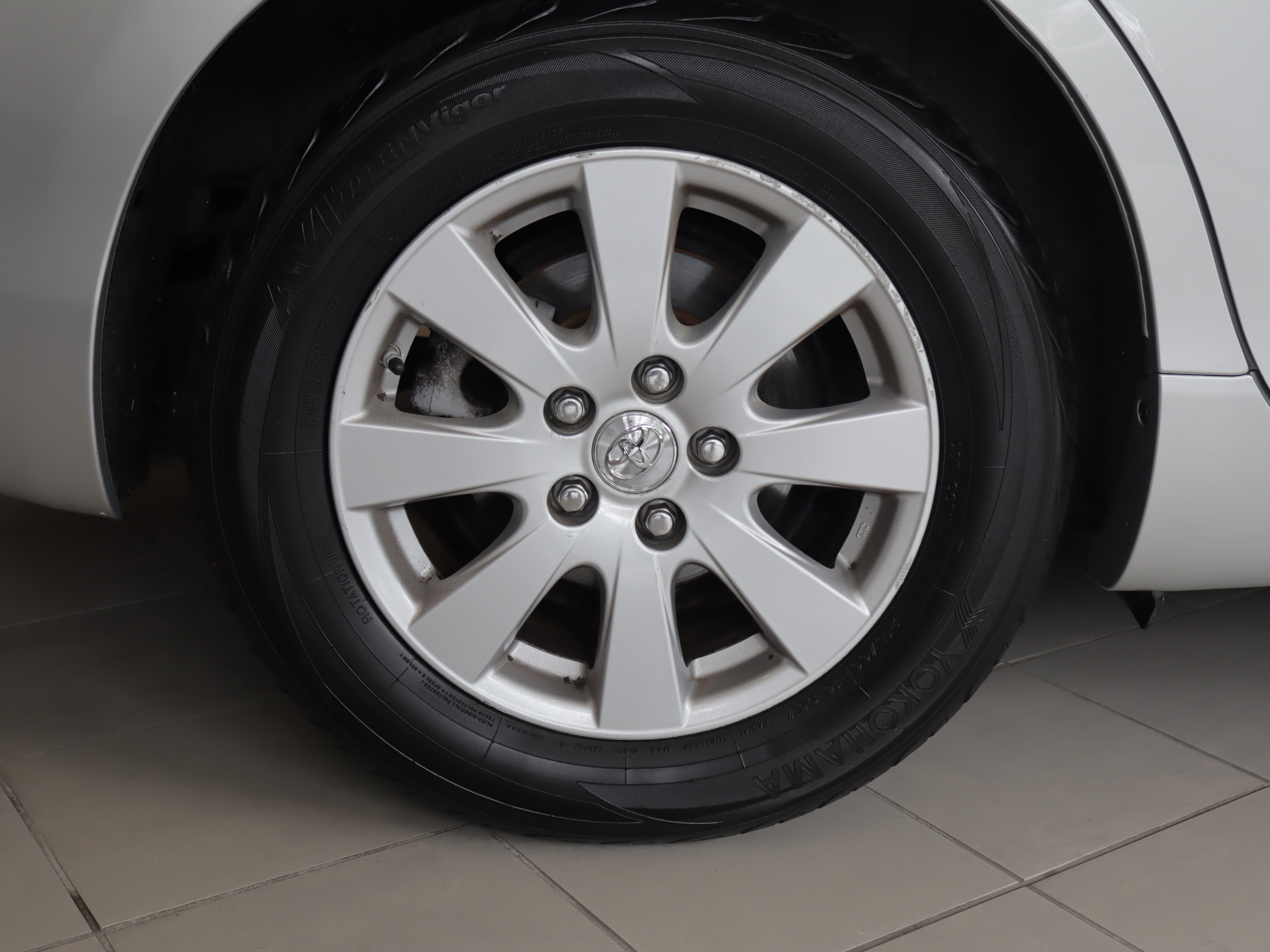 Used 2007 Toyota Camry XLE FWD image 29