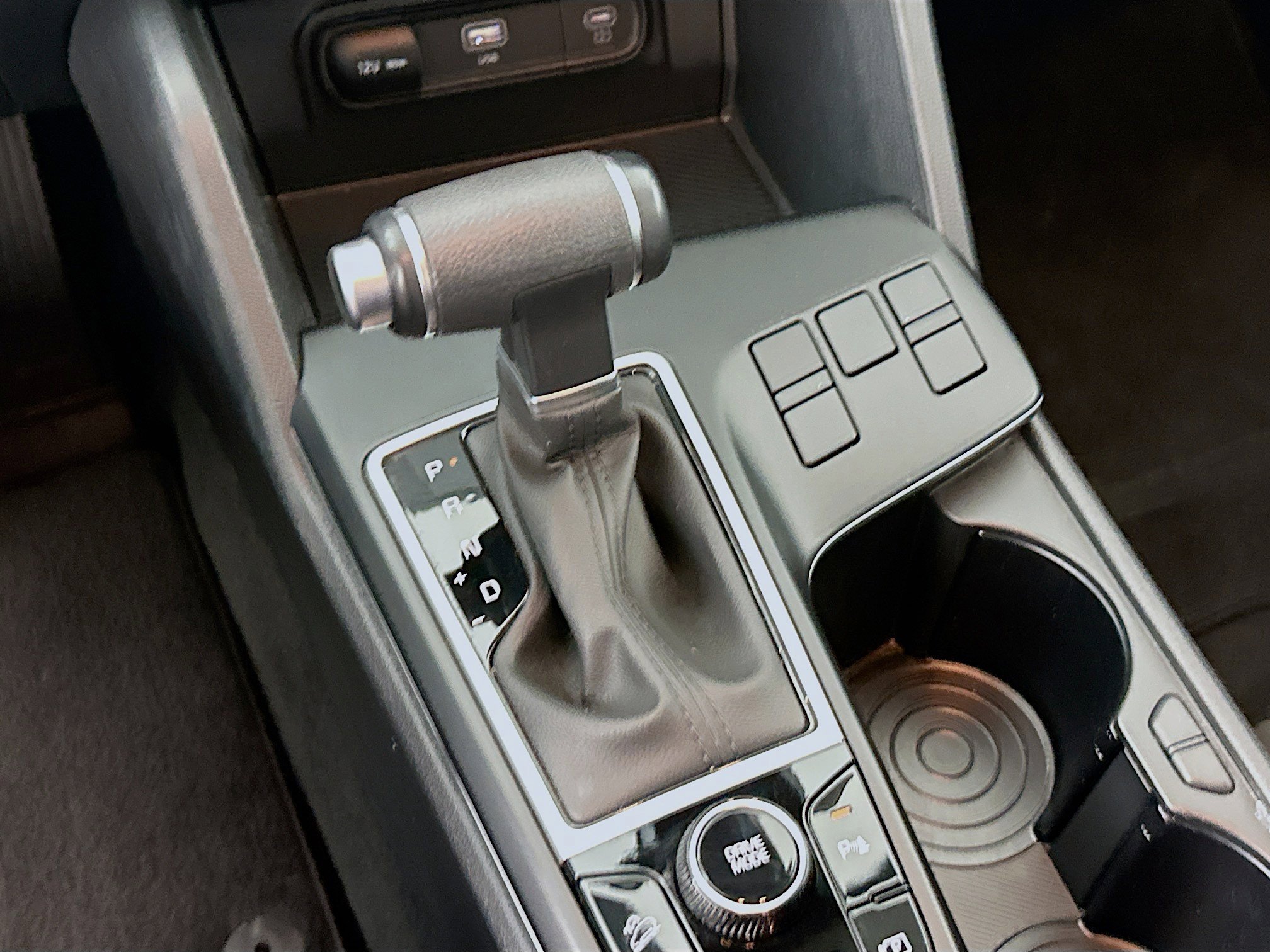 Used 2025 Kia Sportage LX image 23