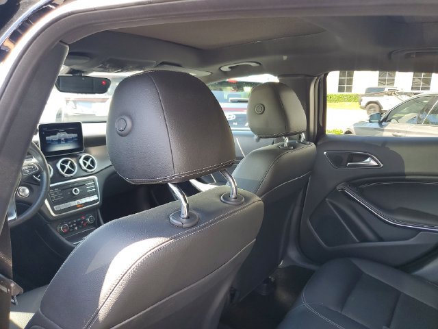 Used 2019 Mercedes-Benz GLA 250 4MATIC image 26