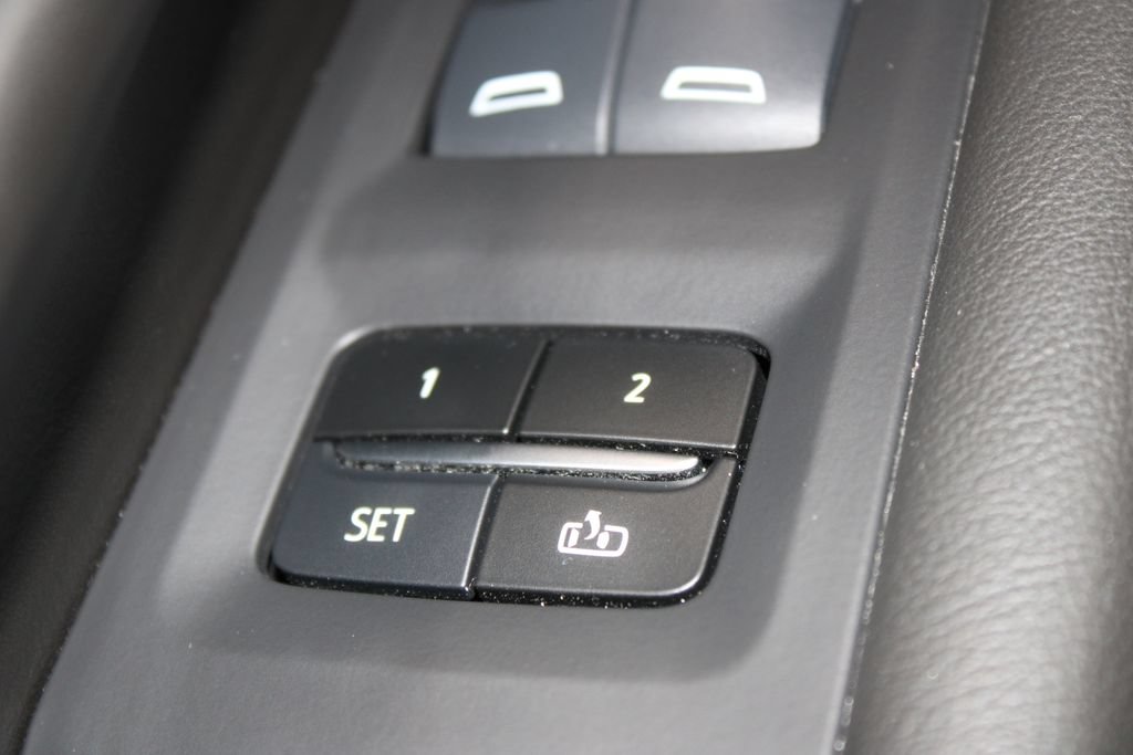 Used 2024 Chevrolet Suburban Premier AWD/4WD image 49
