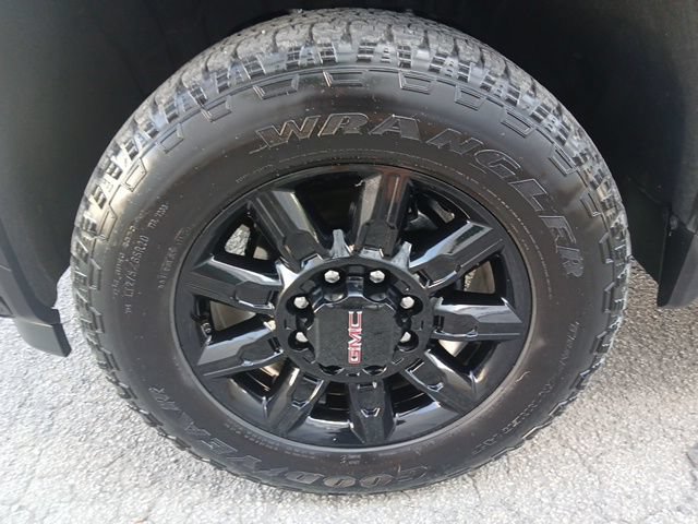 Used 2025 GMC Sierra 2500 AT4 w/ AT4 Premium Plus Package AWD/4WD image 65