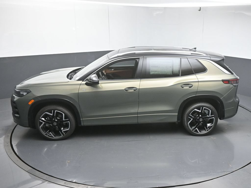 New 2026 Volkswagen Tiguan SEL R-Line AWD/4WD image 46