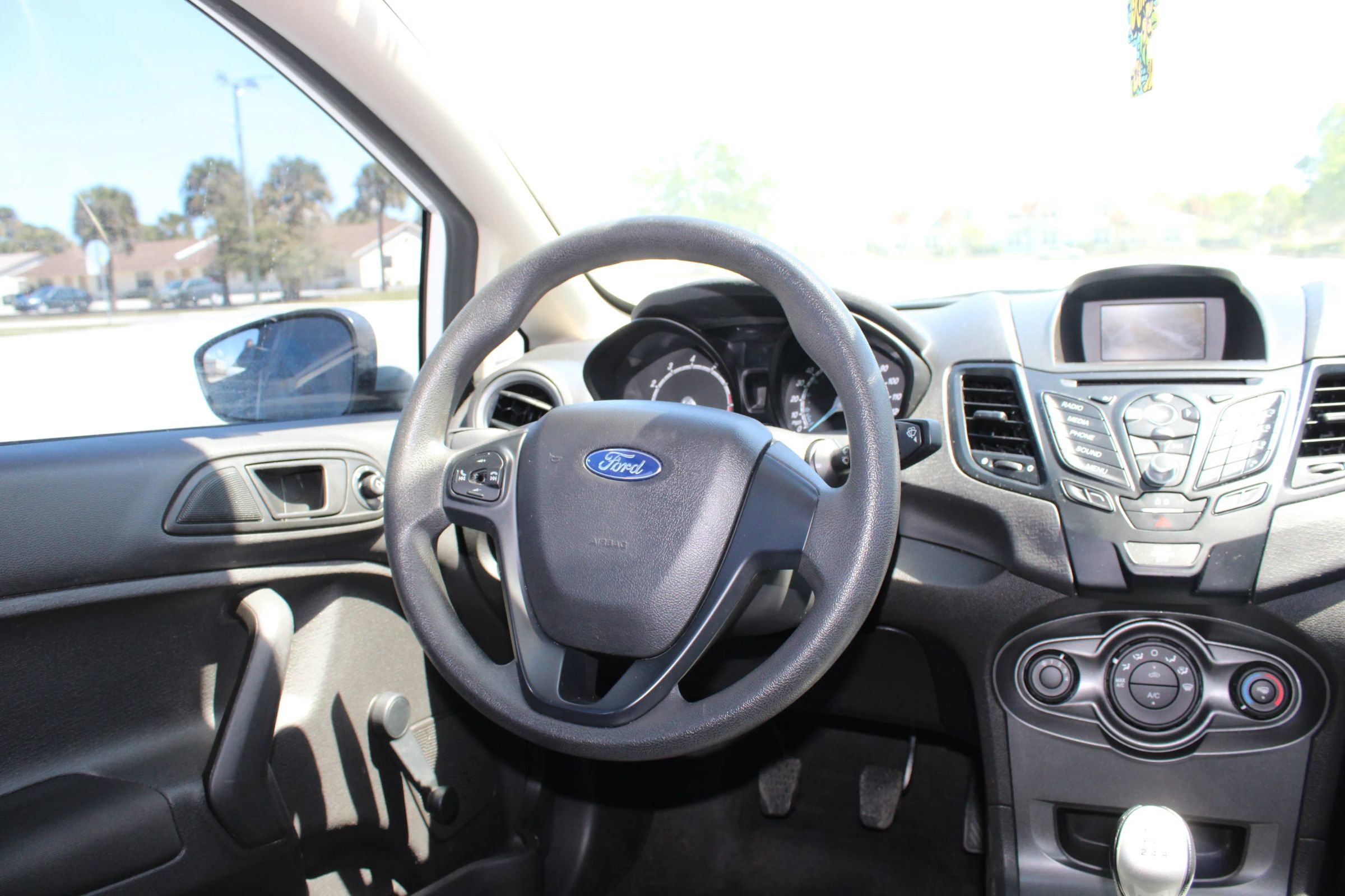 Used 2019 Ford Fiesta S image 9